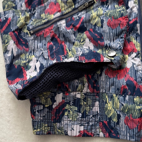 FP Movement by Free People Off the Grid Vest - Picture 3 of 11